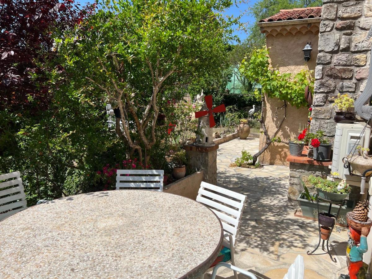 Lumineuse Et Spacieuse Villa Lorgues